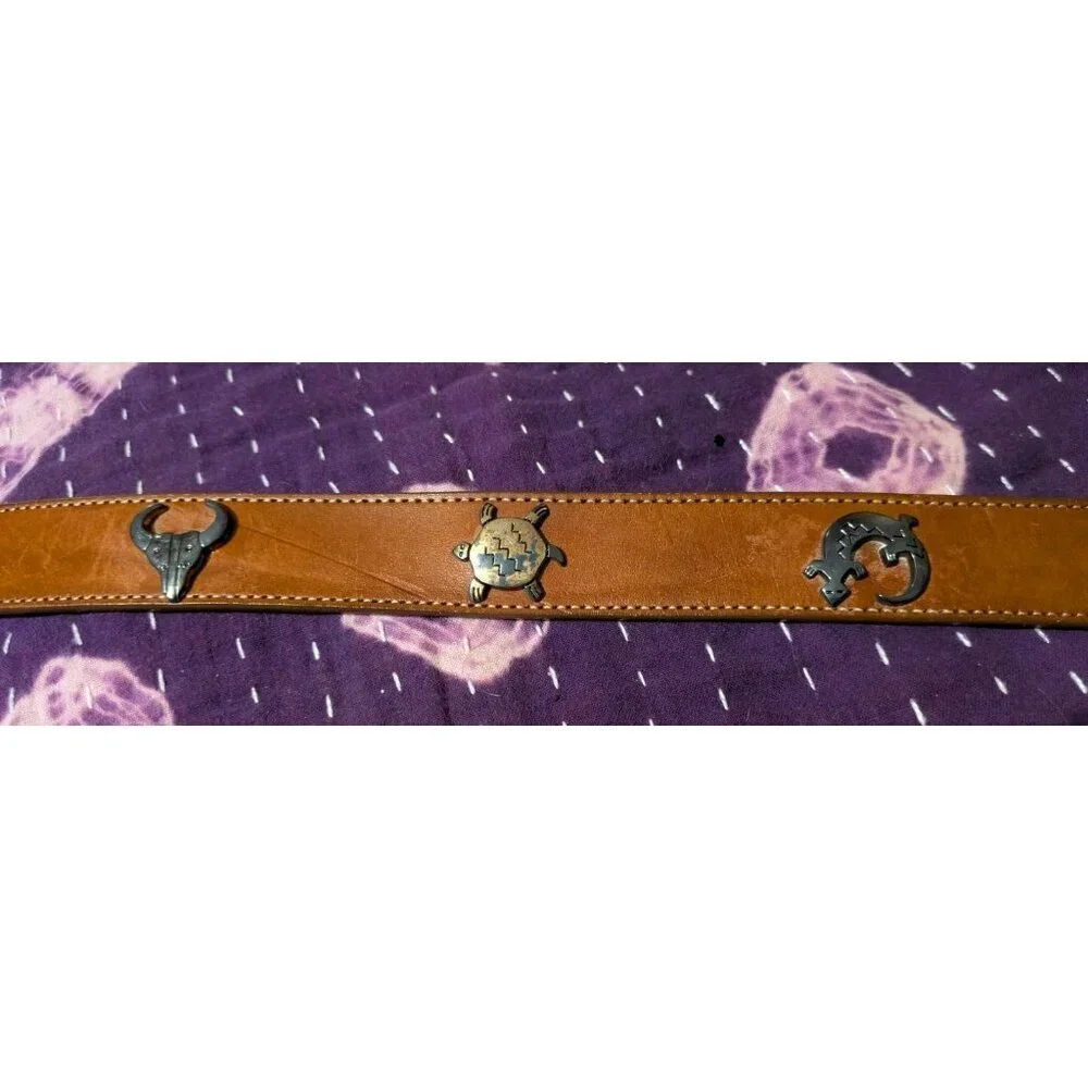 Silver Creek Collection by Leegin Leather Western Belt Tribal Animals Women's 30